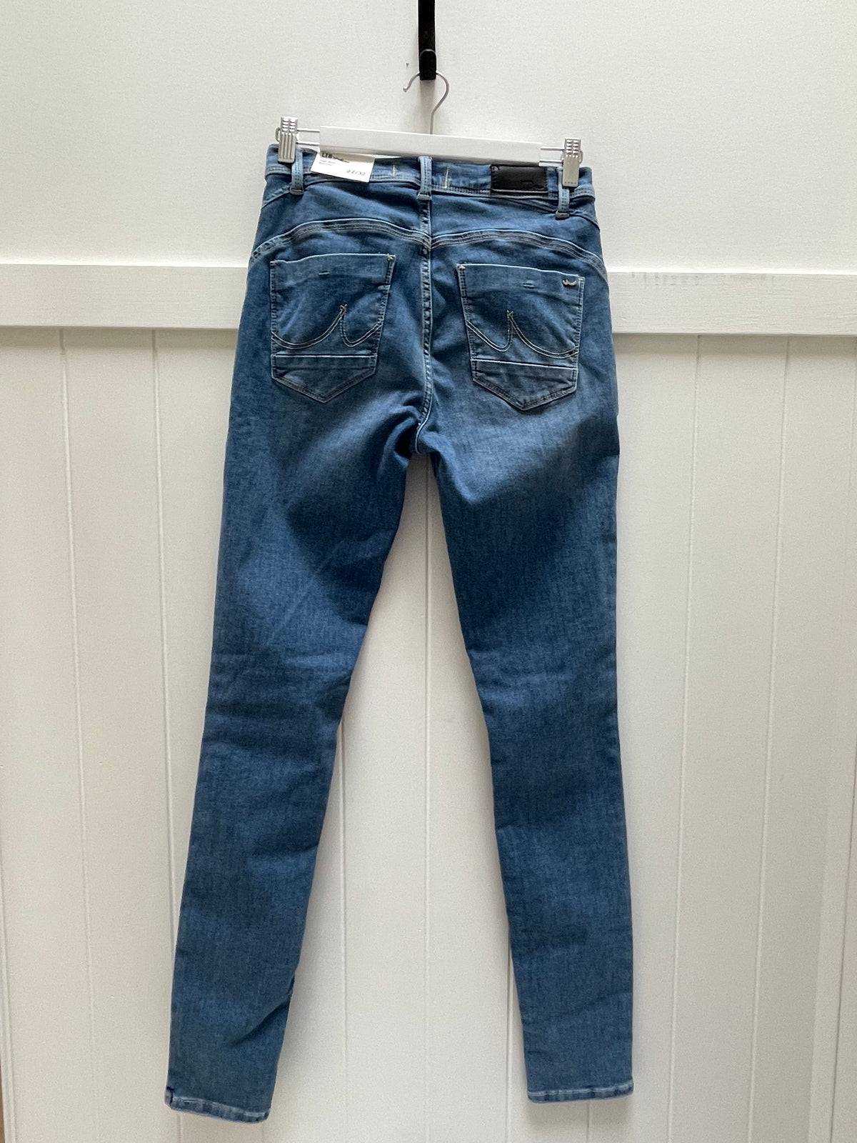 LTB Jonna B - Maisha