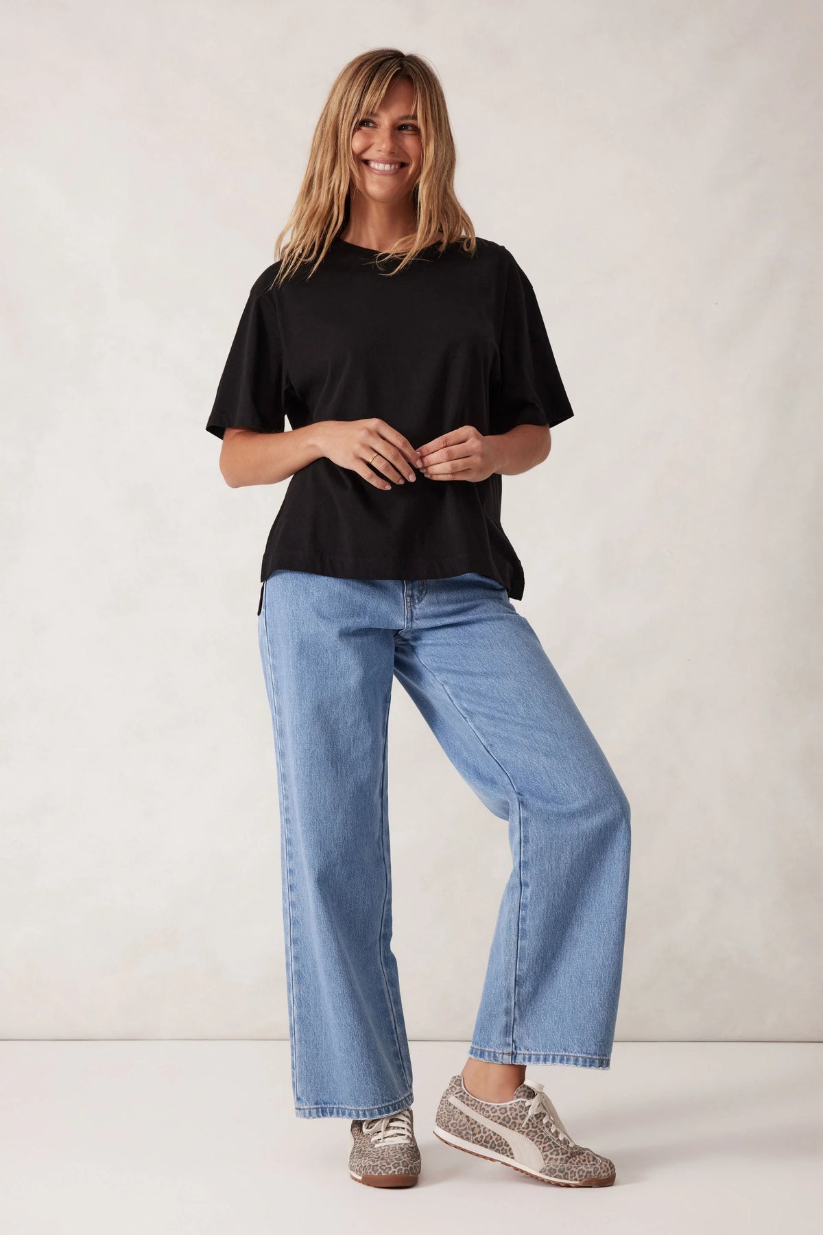 Stevie Slouchy Tee - Black