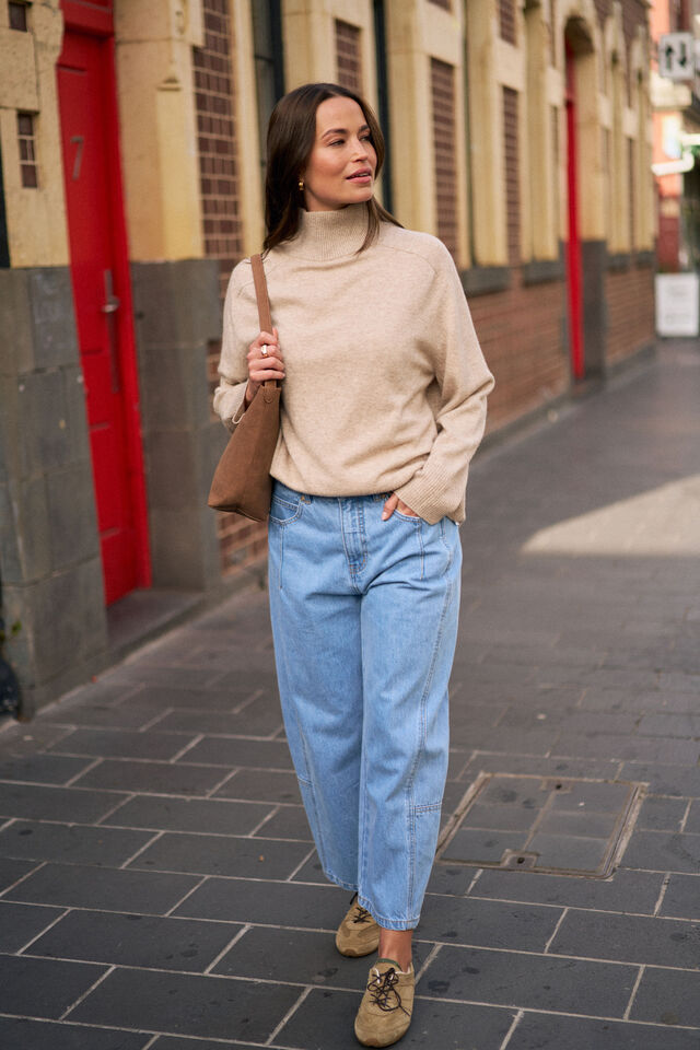 Demi Barrel Jean - Vintage Blue