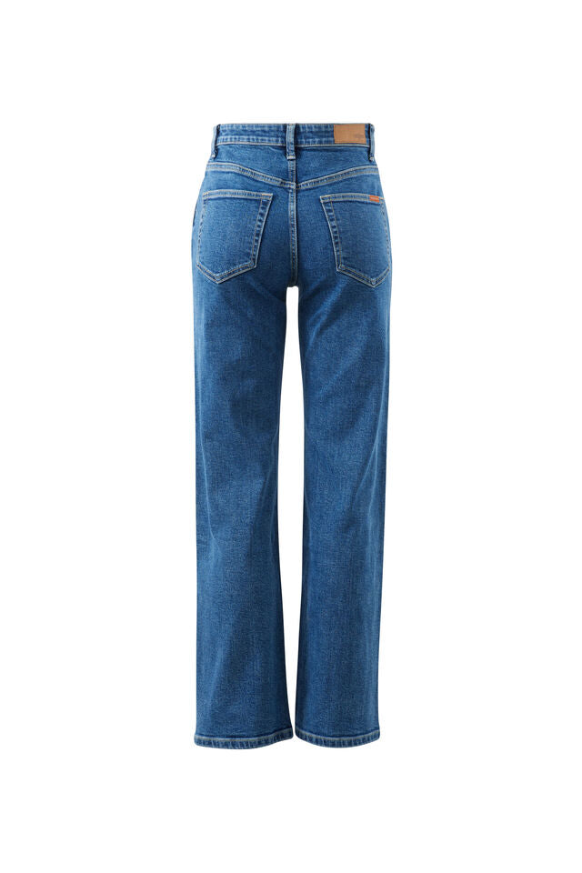 Sydney Straight Leg Jean - Fresh Indigo