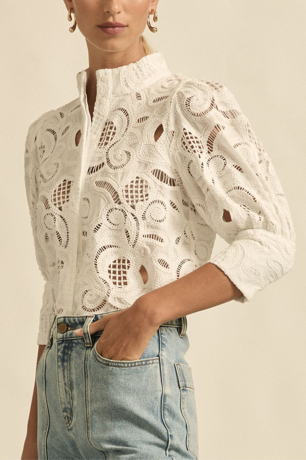 Broderie Blouse white