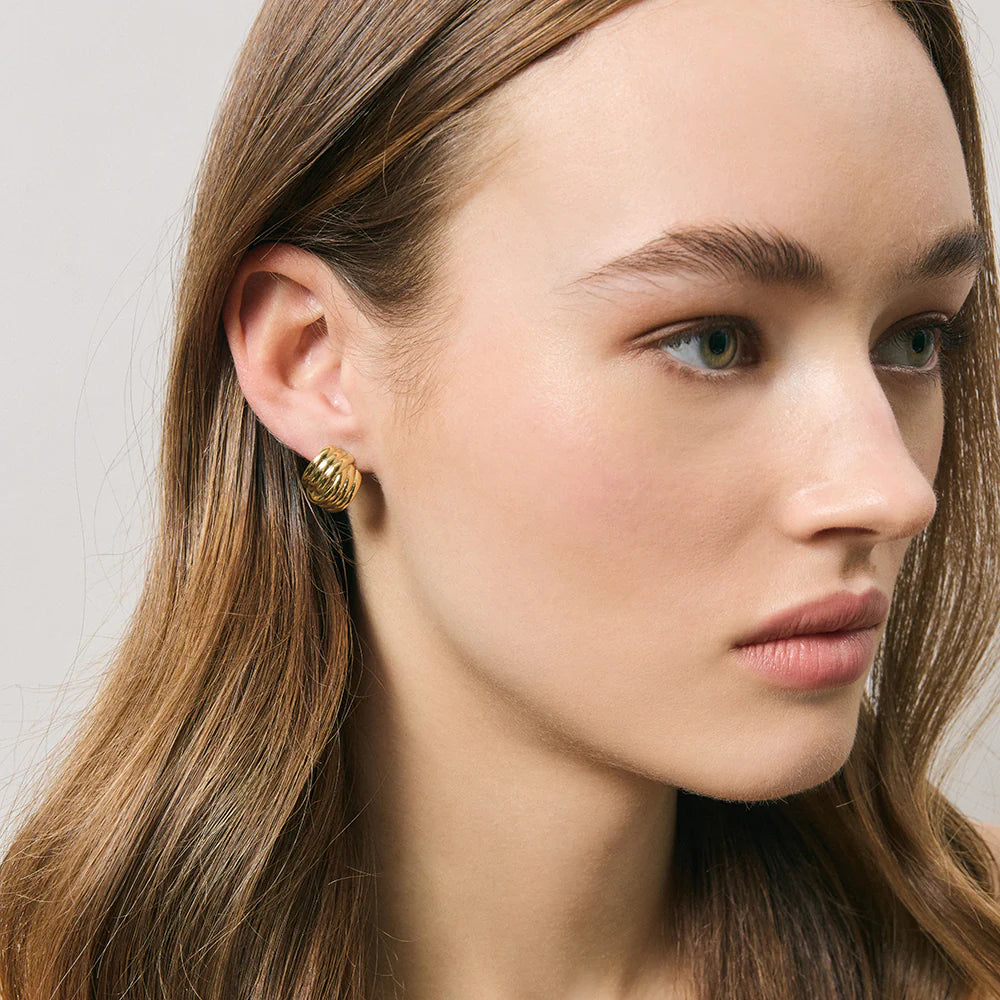 Lucretia Earrings - Gold