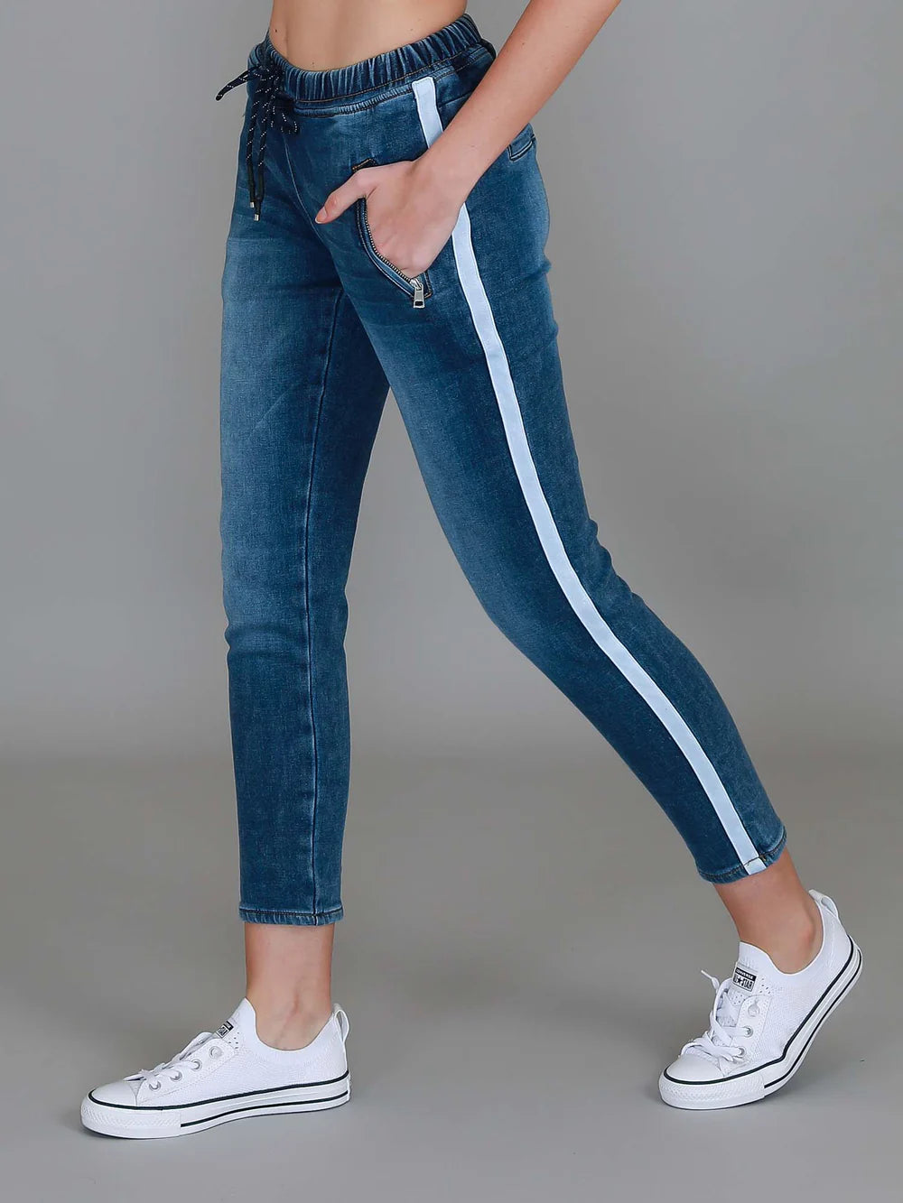 Cropped jogger jean 