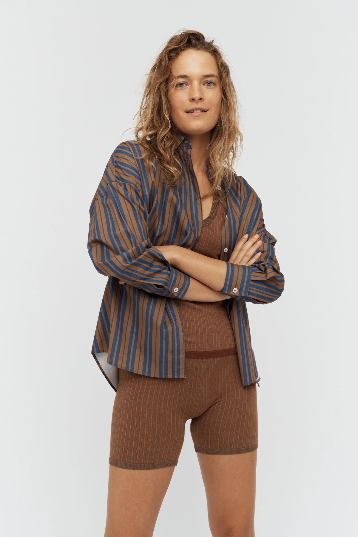 Chiara Classic Shirt - Dark Indigo/Caramel