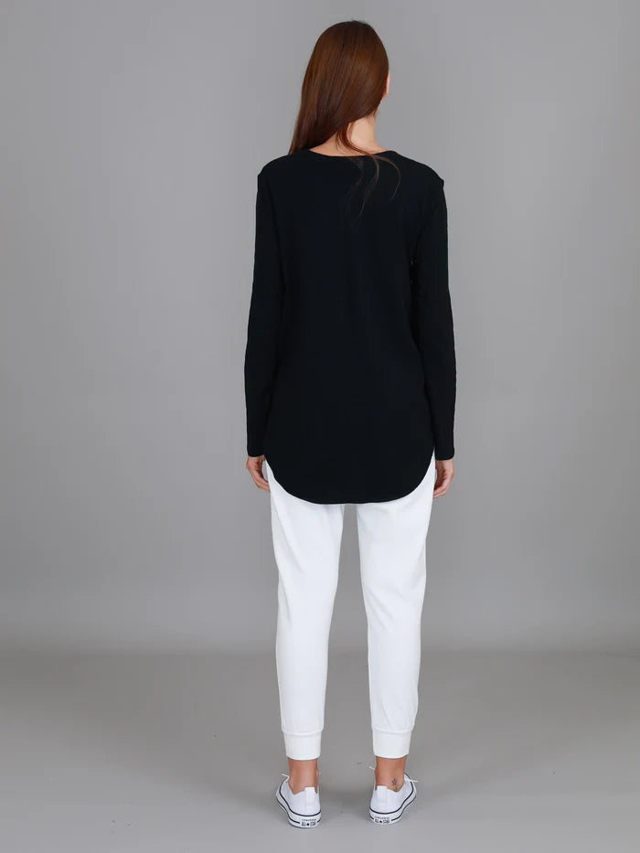 Scarlett L/S Tee - Black