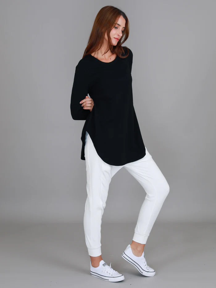 Scarlett L/S Tee - Black