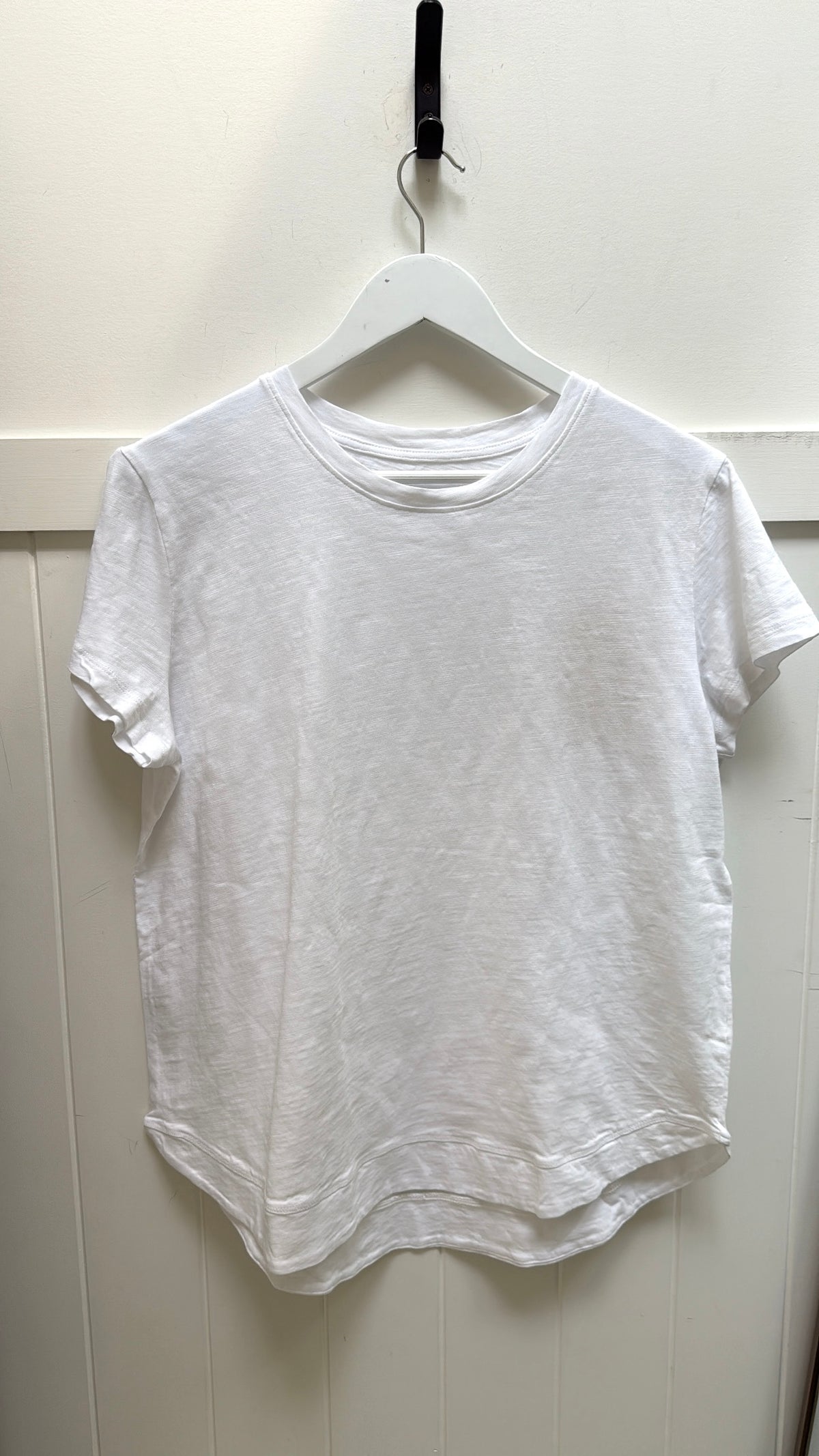 Cotton Shaped Hem Tee - White