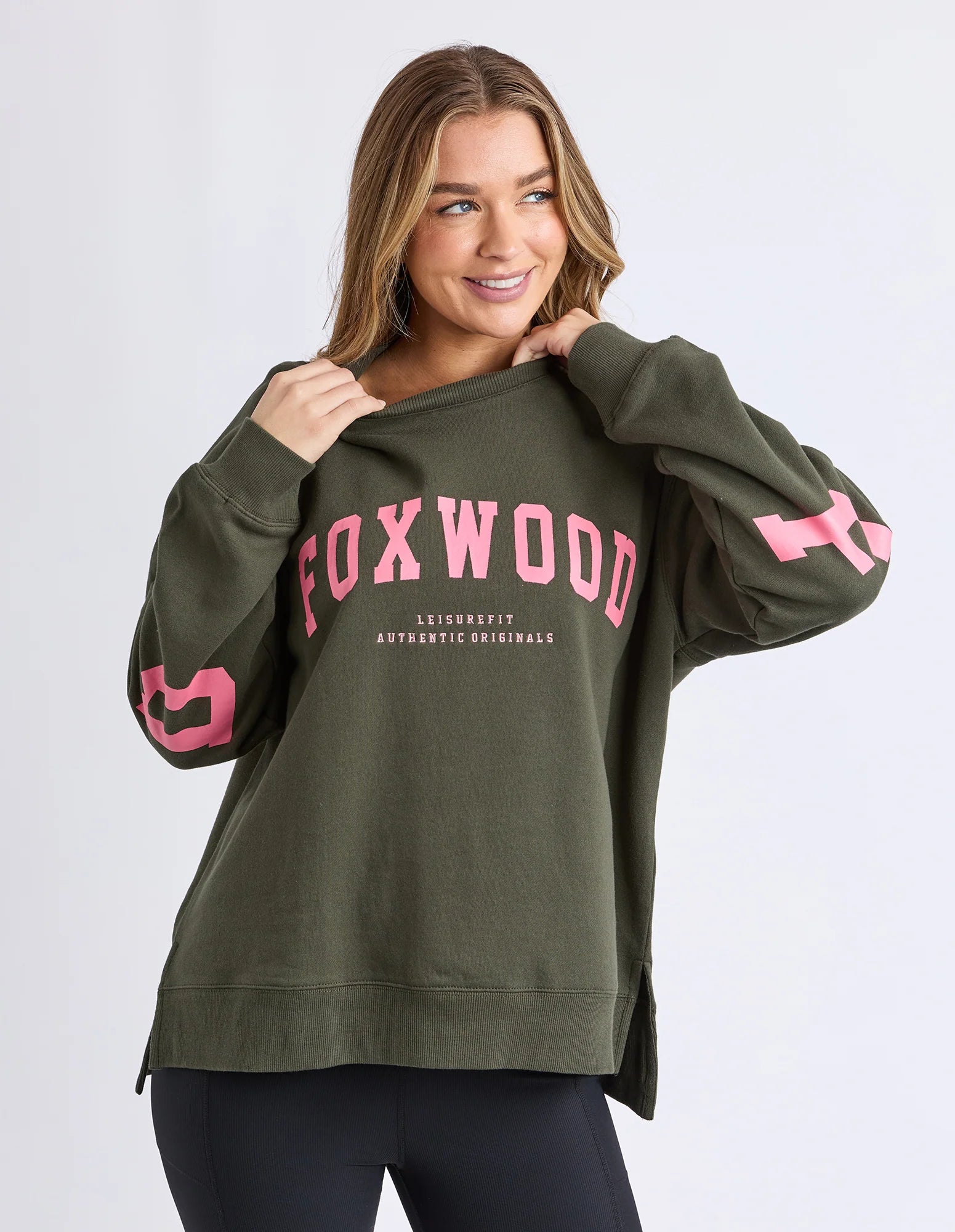 Interval Crew - Dark Khaki / Coral