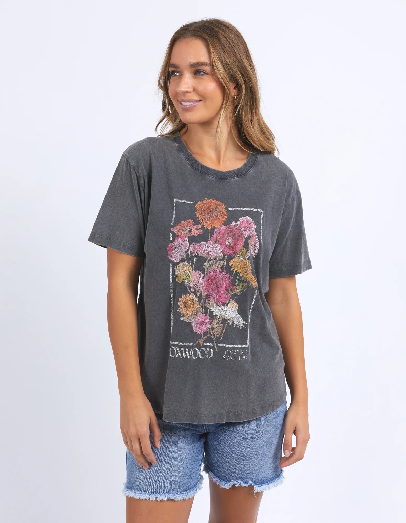 In Bloom Tee - Washed Black