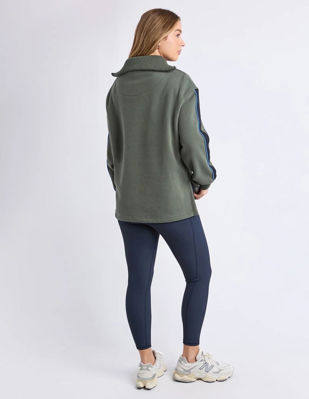 Knit Collar Crew - Khaki