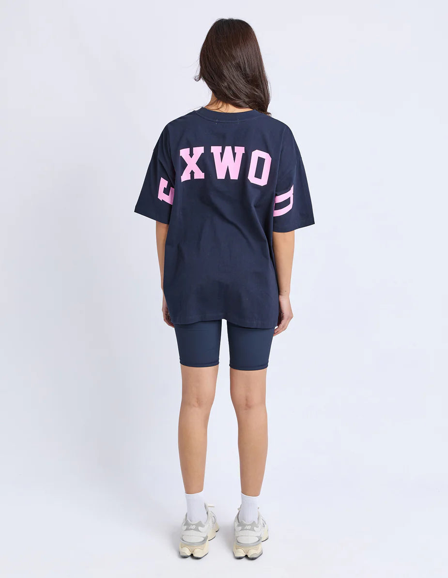 Interval Tee - Navy/Neon Pink