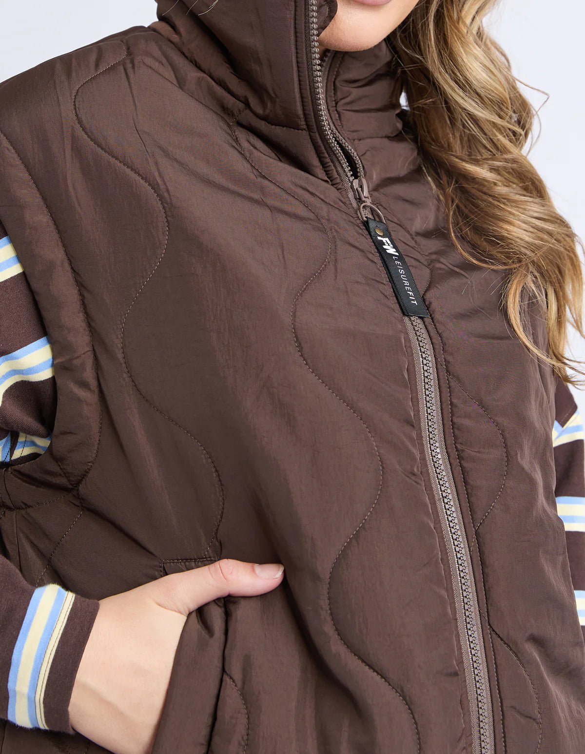 Elite Vest - Coffee