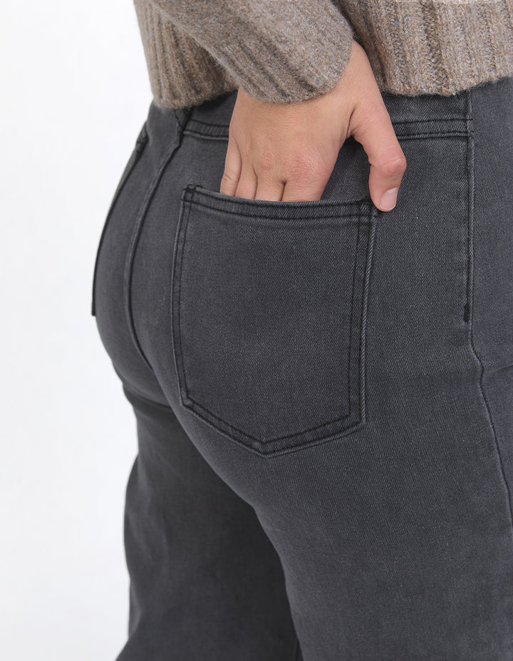 Sarah Wide Leg Jean - Washed Black