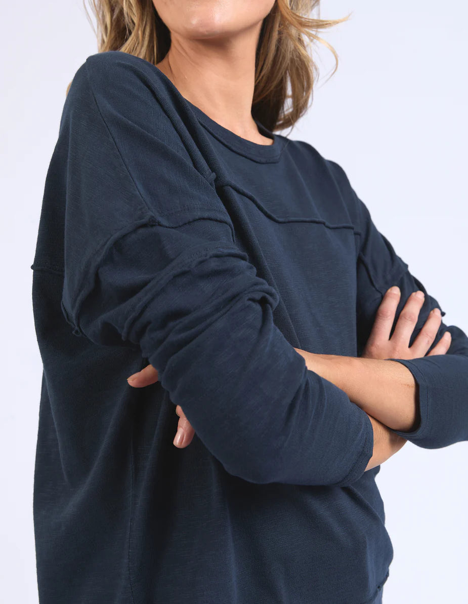 Jayne Throw On Top - Navy