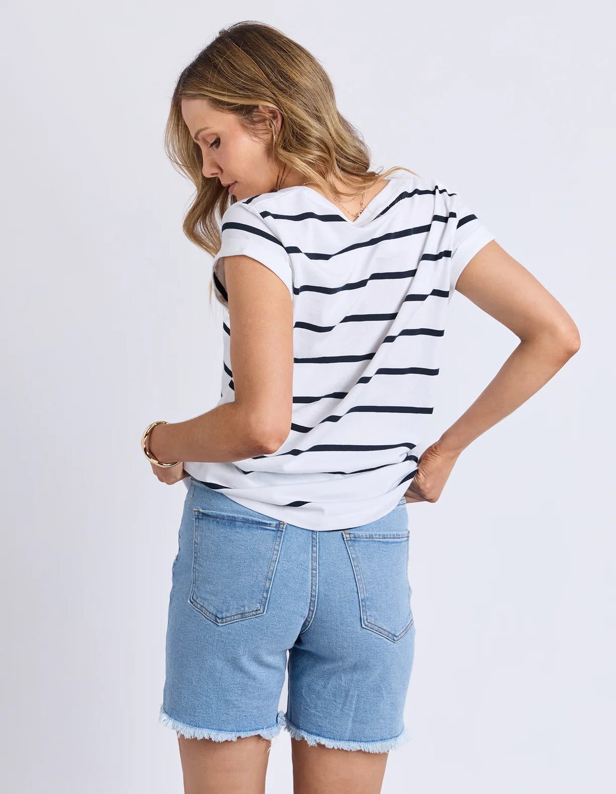 Foxwood Manly Stripe Vee Tee White/ Navy Stripe