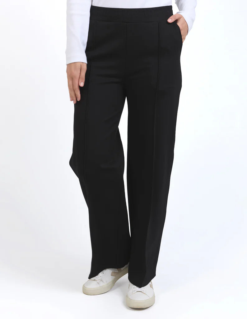 Black Foxwood Wide Leg Pant