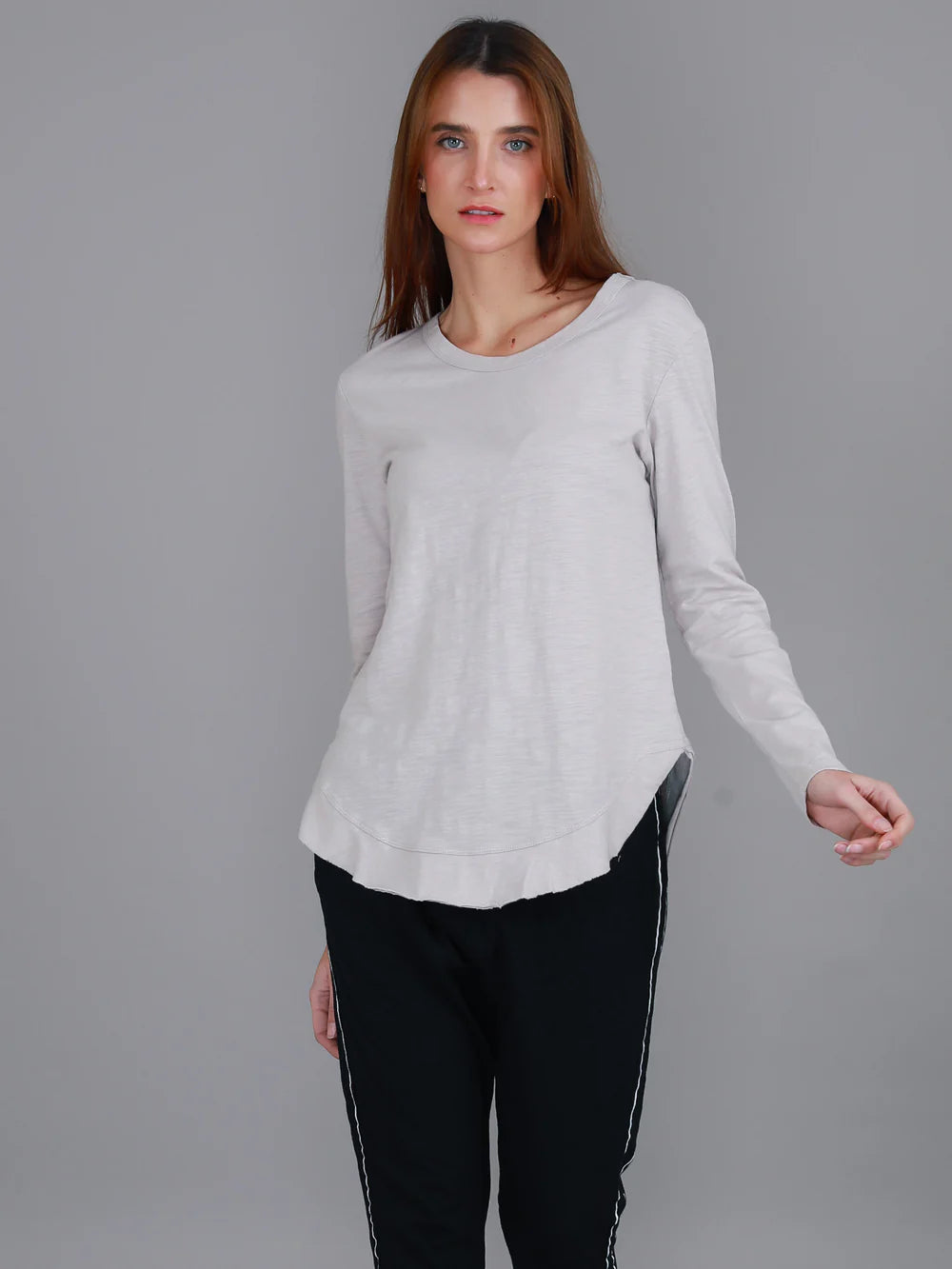 Long sleeve tee stone
