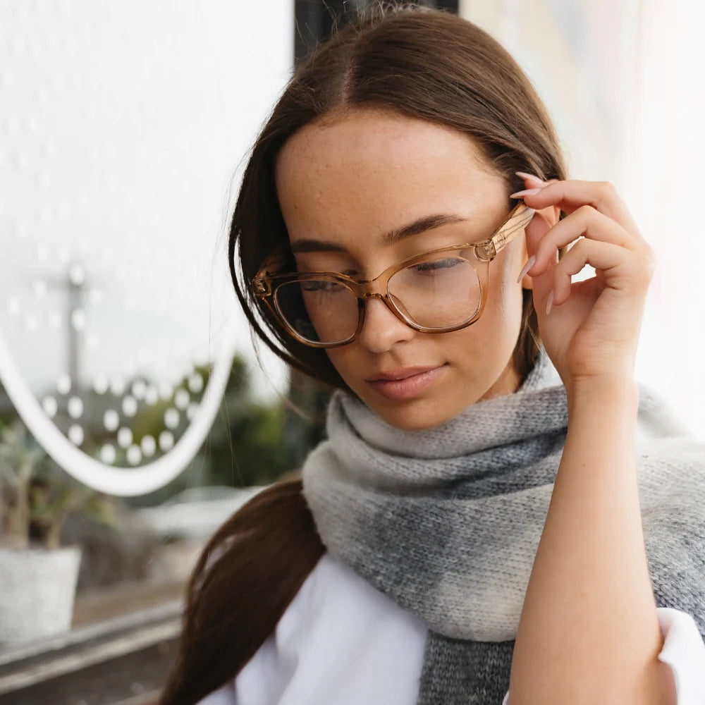 LILA GRACE Magnifying Blue Light Reader 1.5 - Champagne