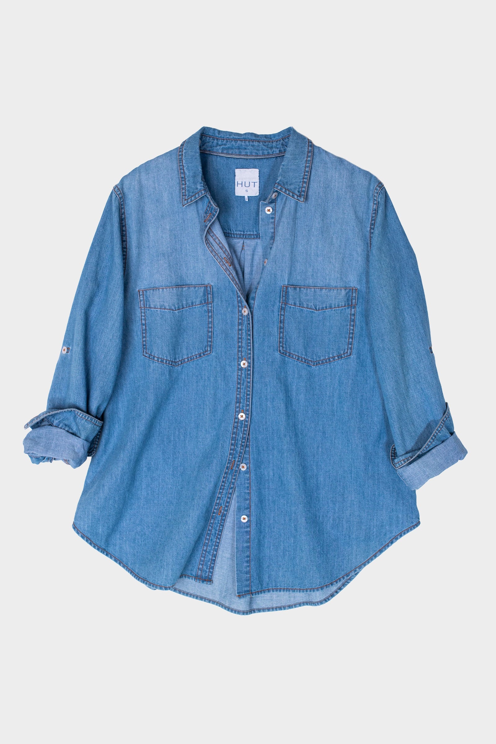 Denim boyfriend shirt hut