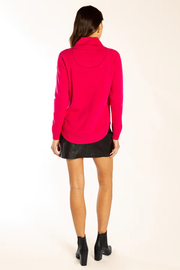 curved hem knit