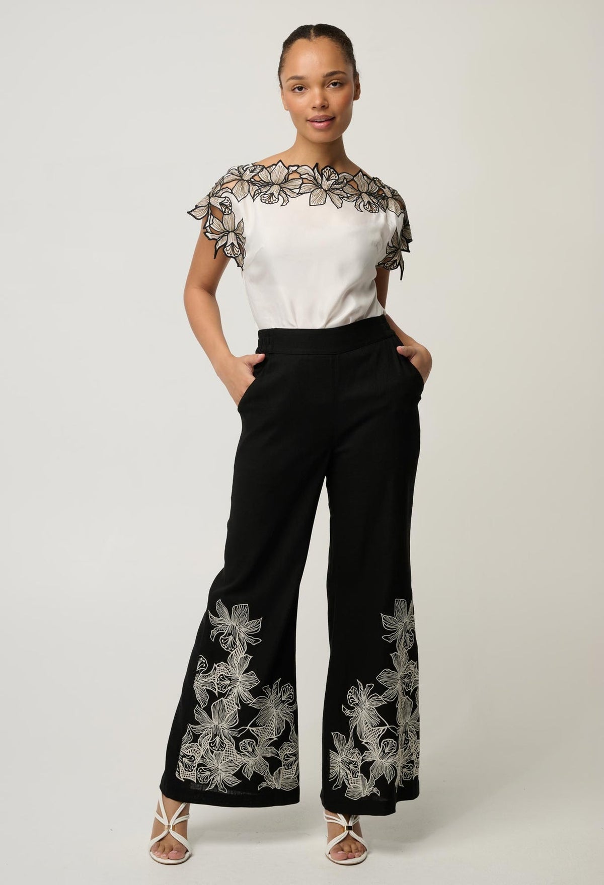 Eleanore Embroidery Detail Top - Ivory 