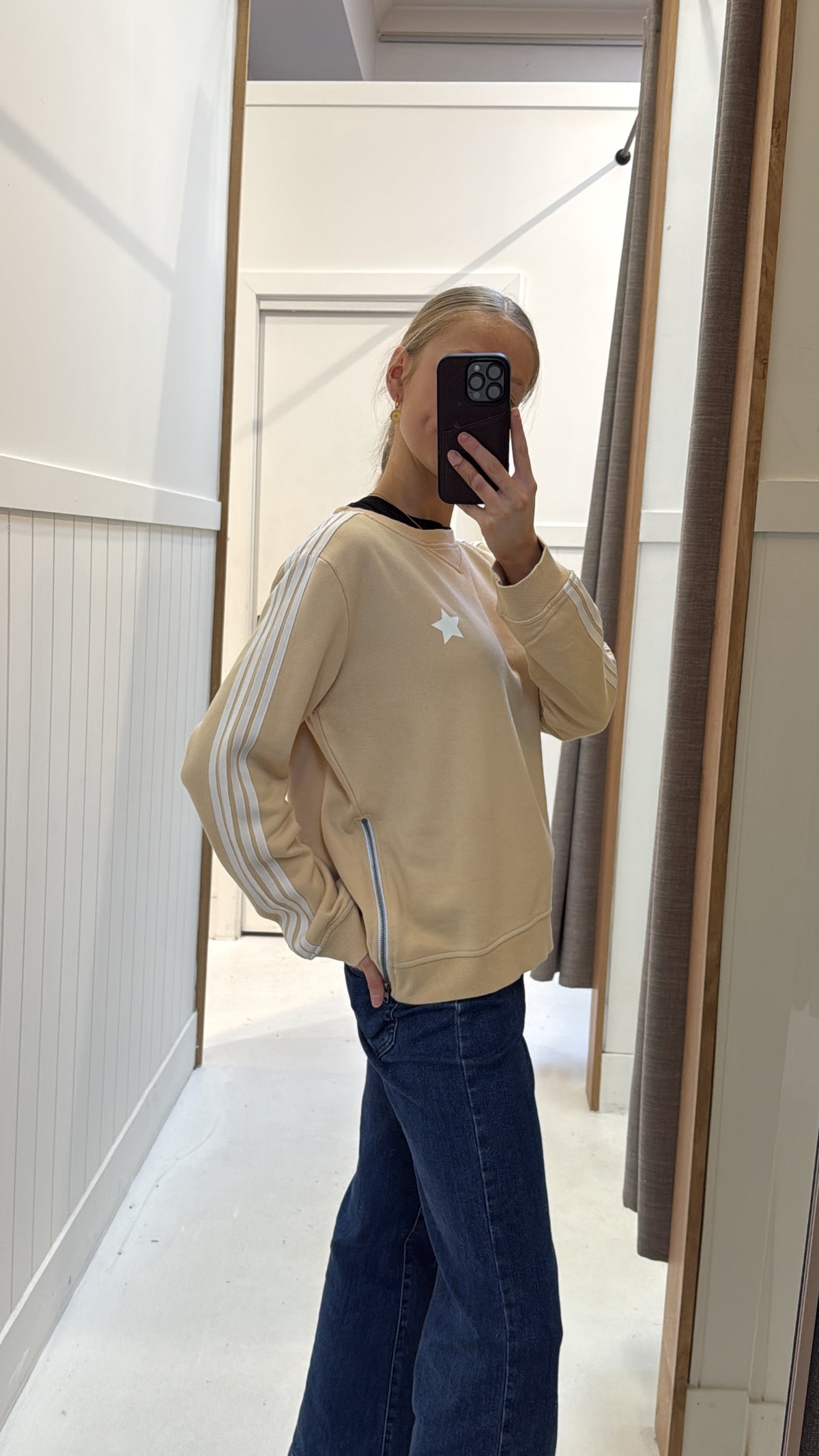 Arm Stripe Sweatshirt - Beige/White