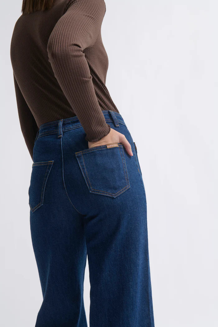 High rise wide leg jean