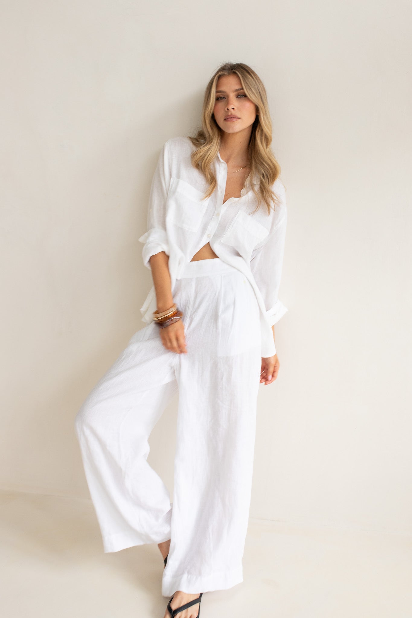 Two Pocket Boyfriend Linen Shirt - White