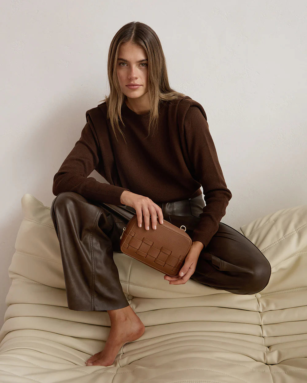 London Crossbody - Tan Saffiano