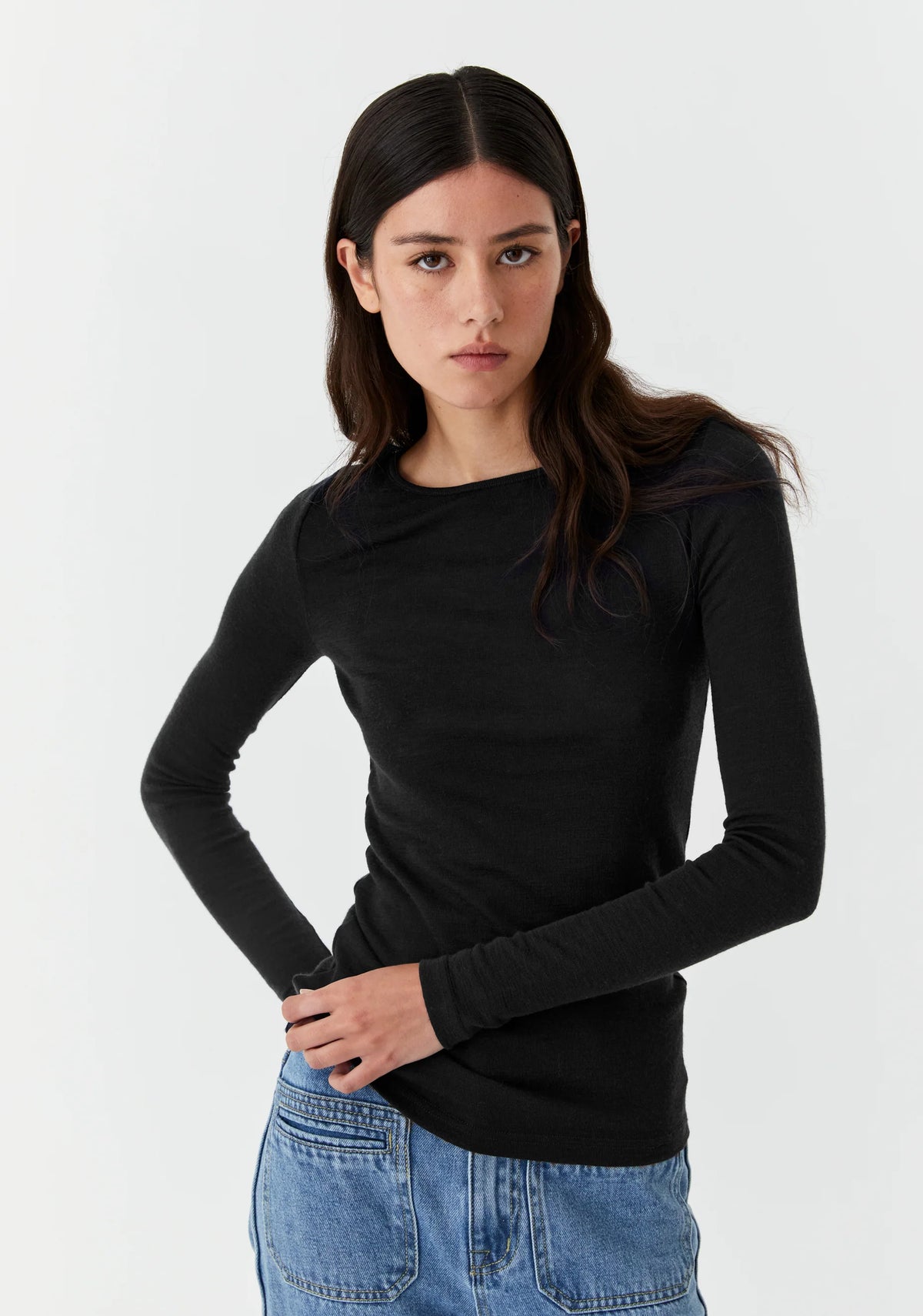 Morri Merino Round Neck - Black