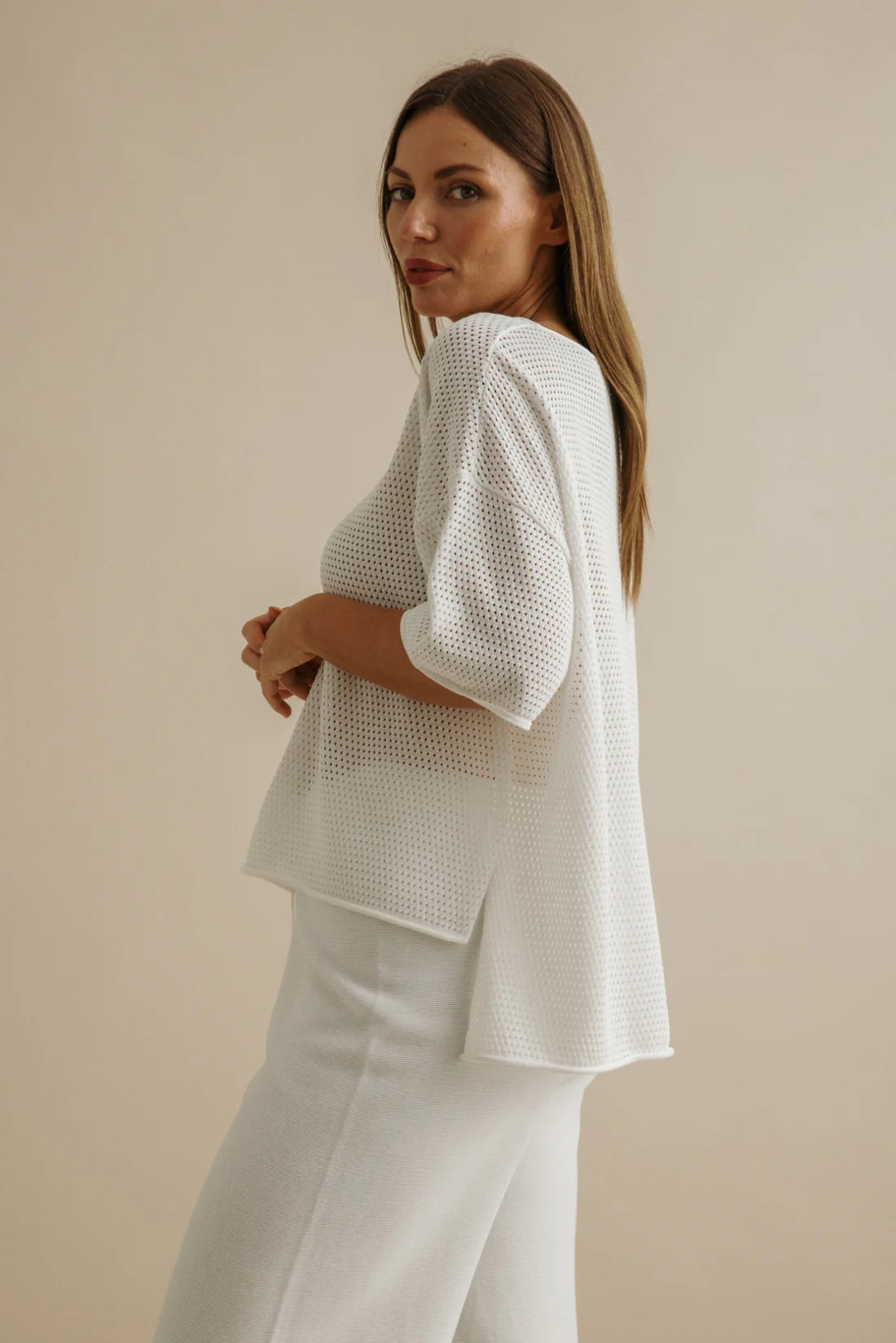 Short sleeve knit top