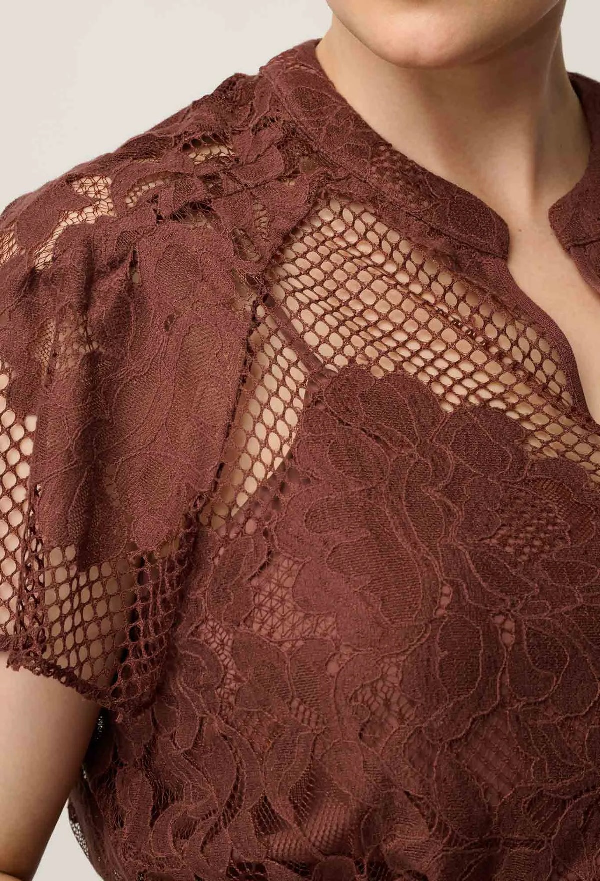Solene Lace Sleeve Top - Rosewood