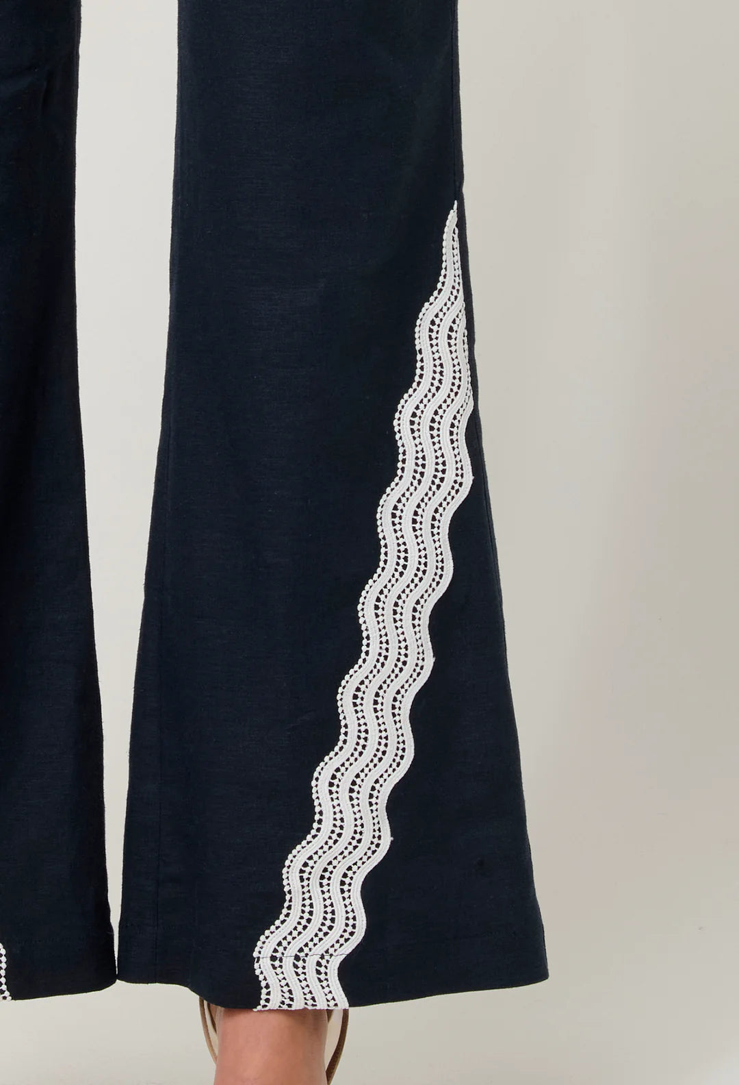 Leandro Pant - Night Sky