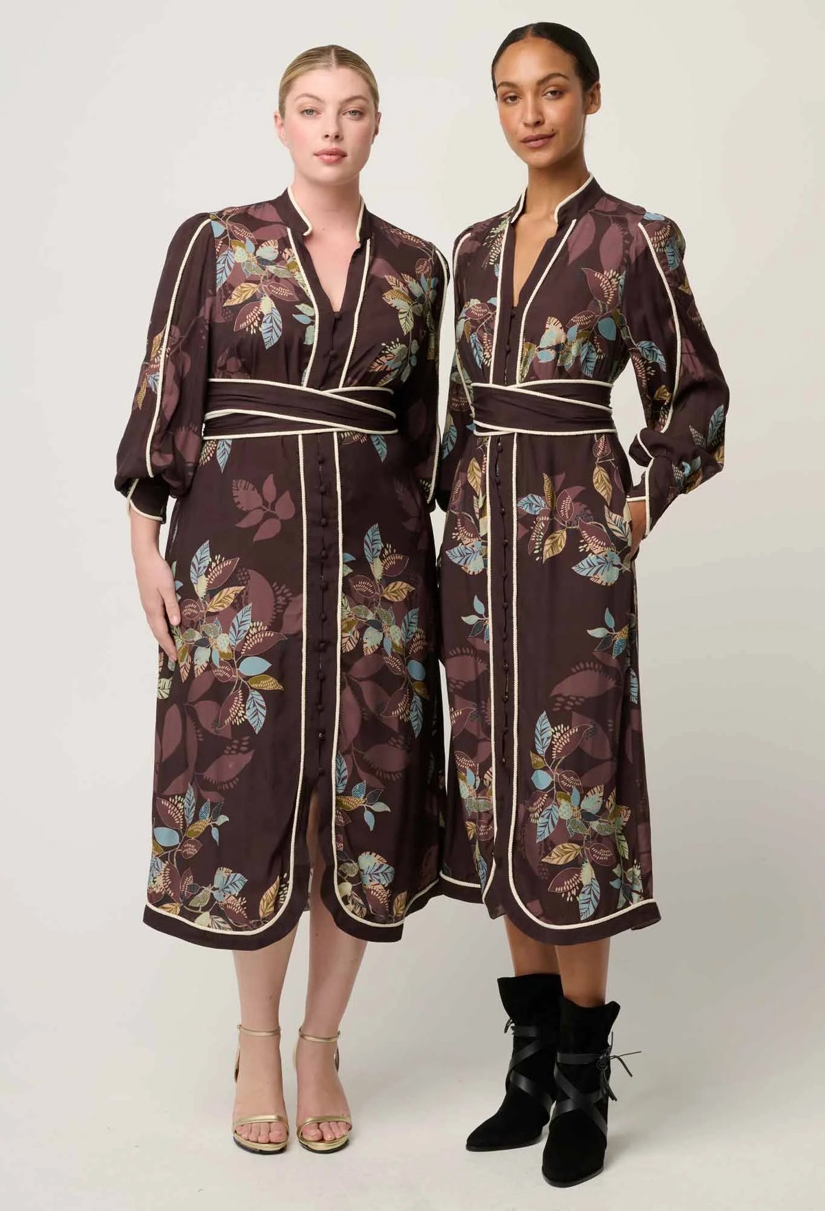 Long sleeve midi dress