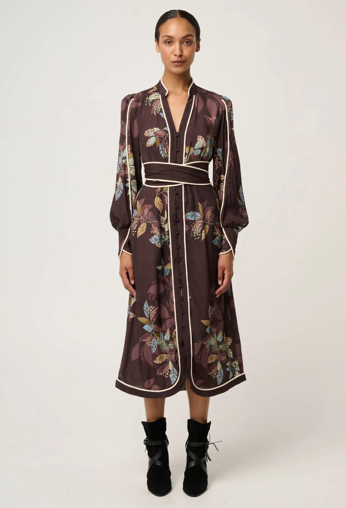 Camille Viscose Faile Curved Hem Dress in Ember Vines