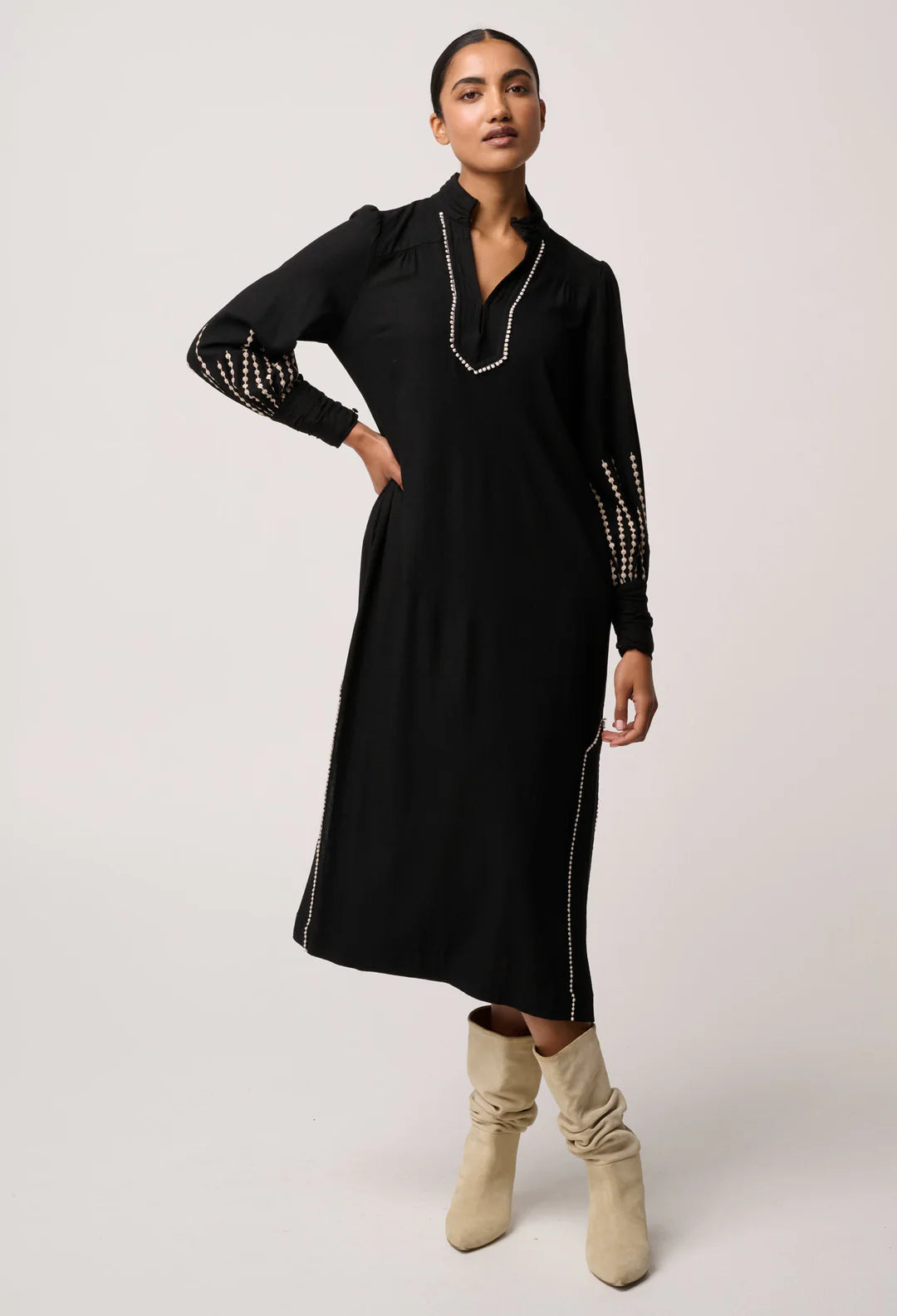 Edith Midi Dress - Black