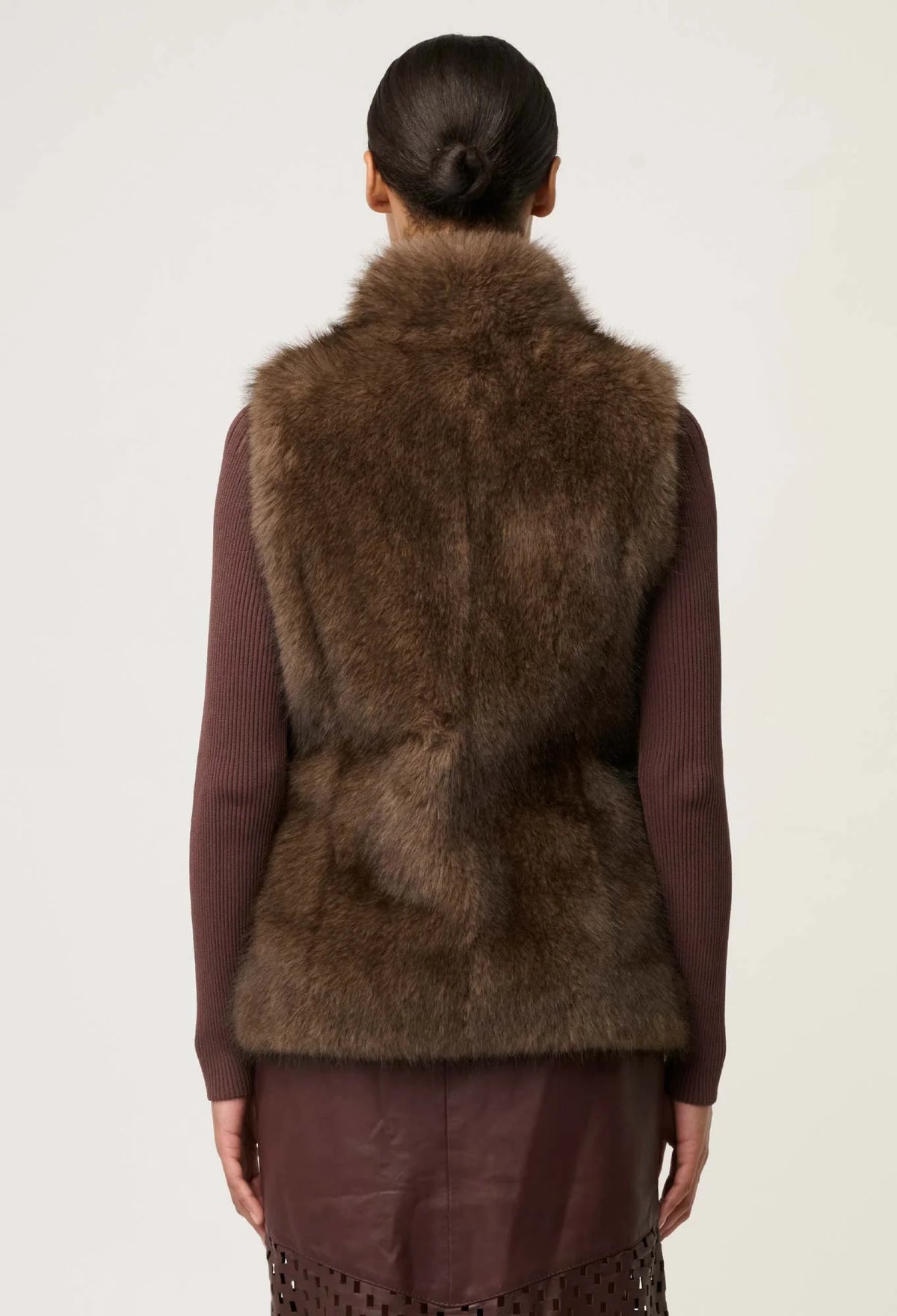 Hazel Faux Fur Vest - Walnut