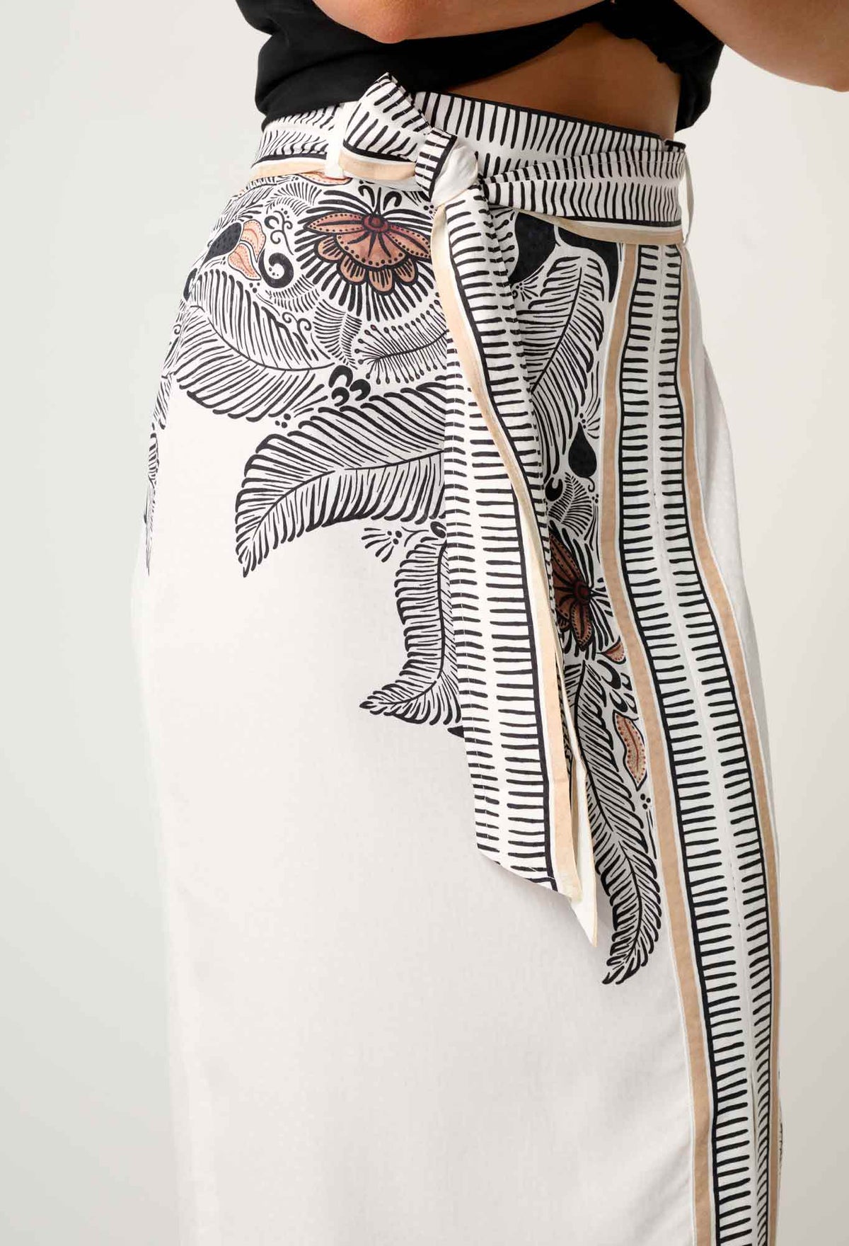 Zenobia Midi Skirt - Ivory Casablanca