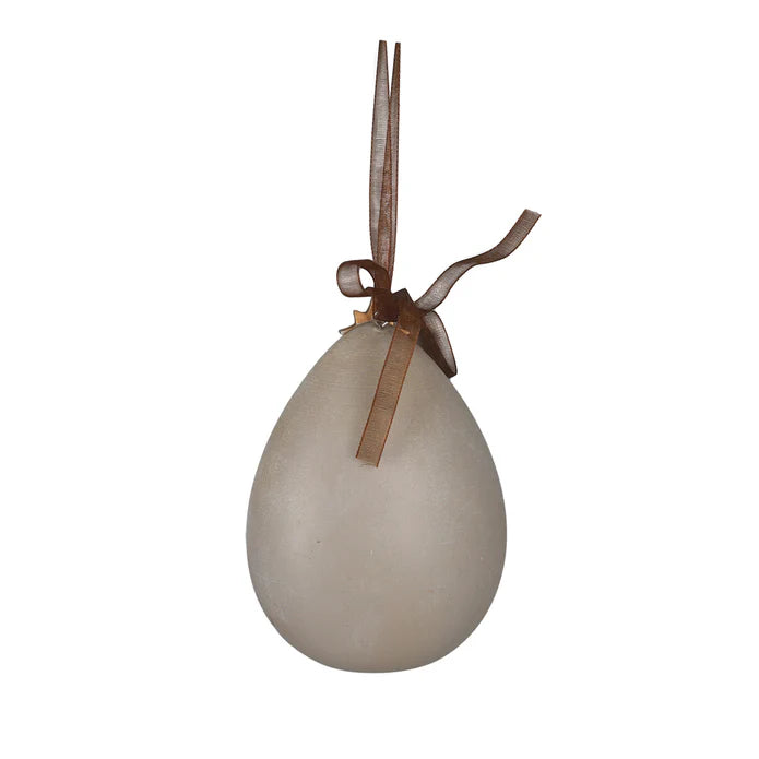 Resin Drop Shape Ornament with Holly Family