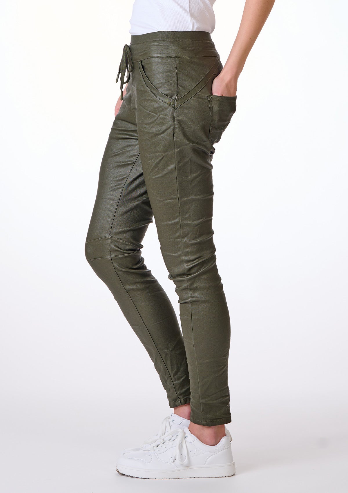 Bianco Silverbell Coated Pant - Olive
