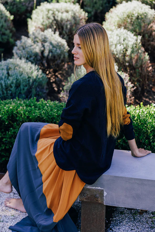 Swing Crew Knit w Tan patches - Navy