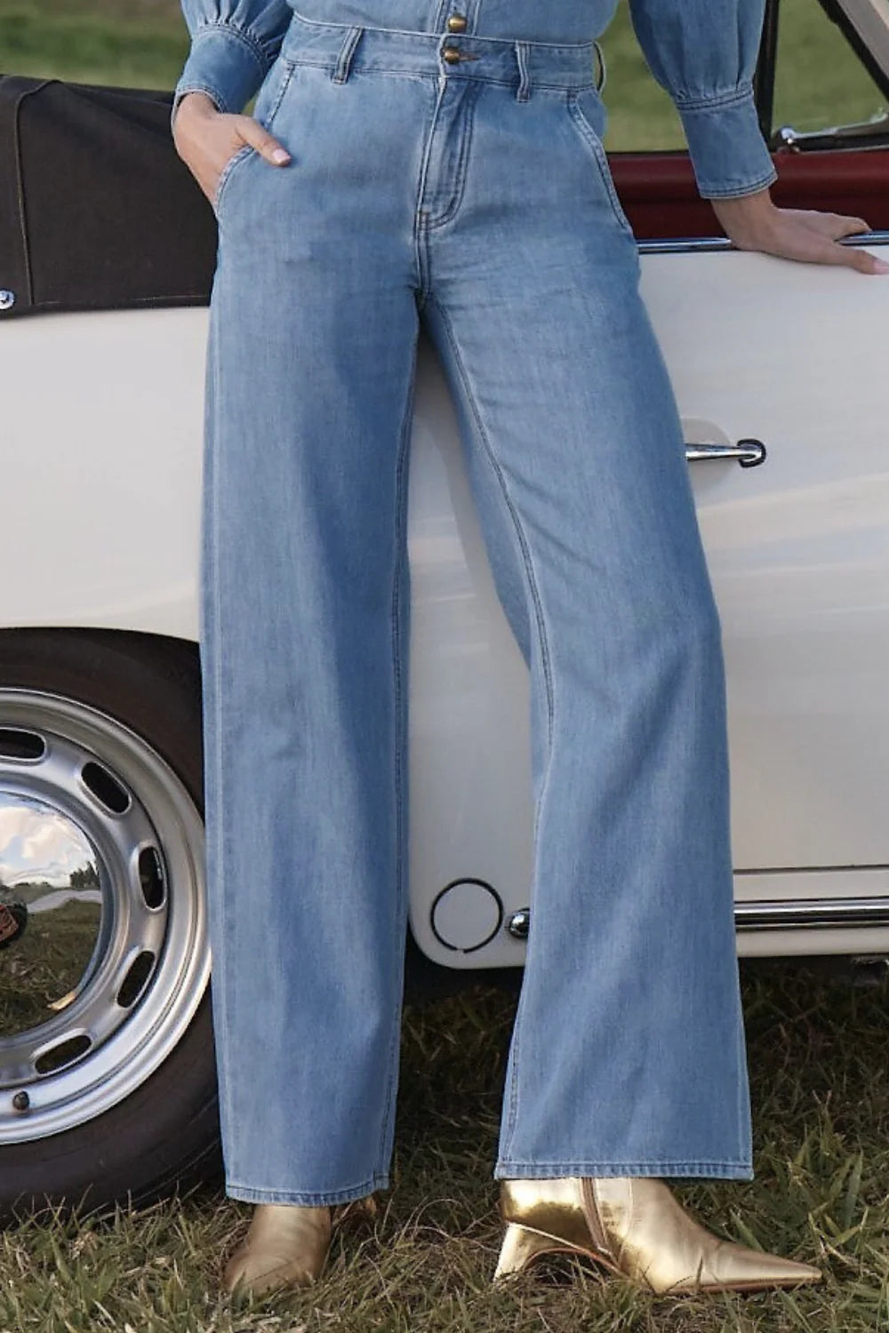 Flint Jean - Light Washed Denim