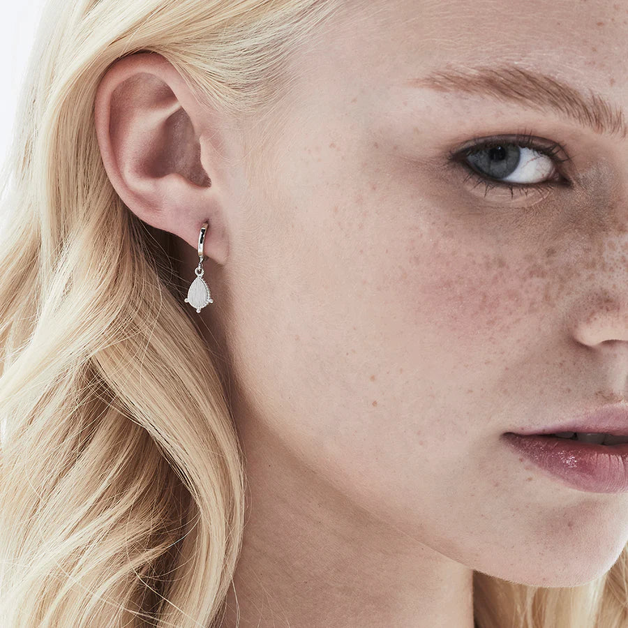 LEORA SLEEPERS - SILVER