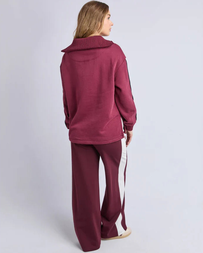 Knit Collar Crew - Port