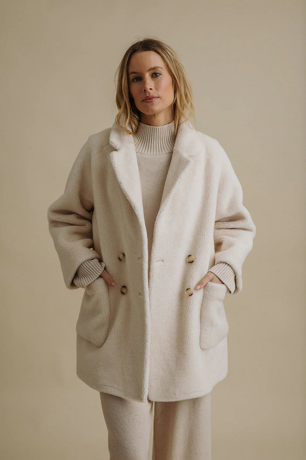 Polar Faux Fur Coat - Snow