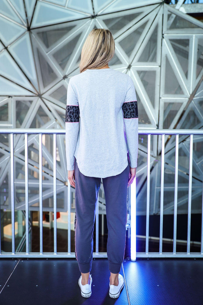 Sylvie Leopard Banded Sleeve L/S Tee - Grey Marle