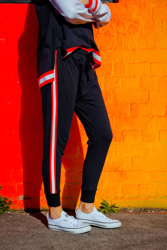 Contrast Stripe Jogger - Ink