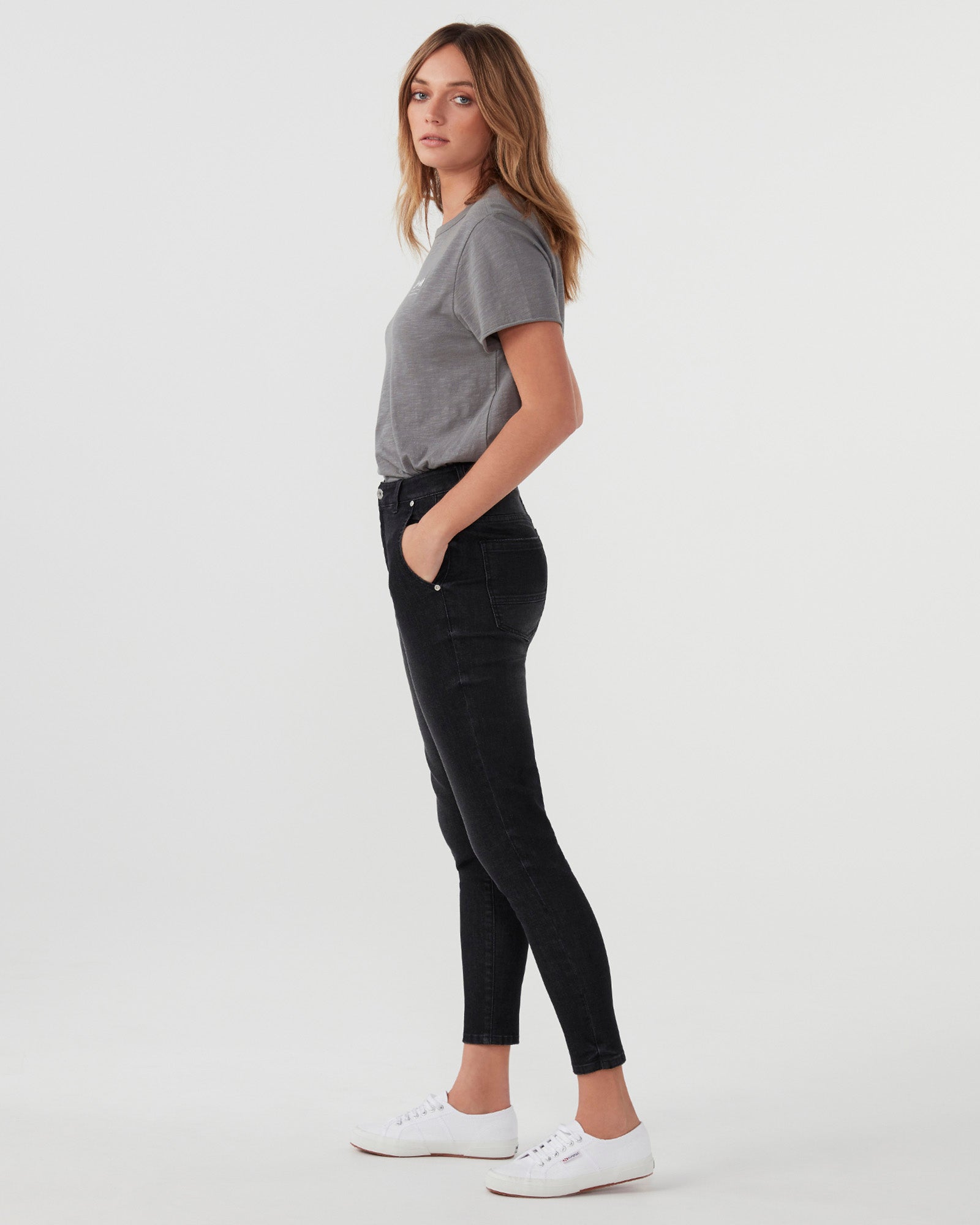Hi-Skinny Ankle Jean - Black Wash