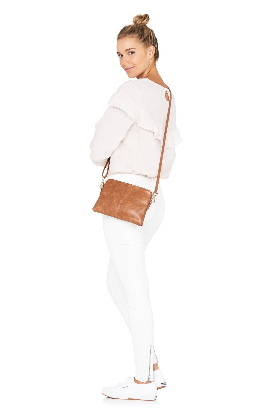 Bowery Wallet - Tan Pebble